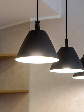 Licht & Leuchten bei Muster Elektro in Musterstadt